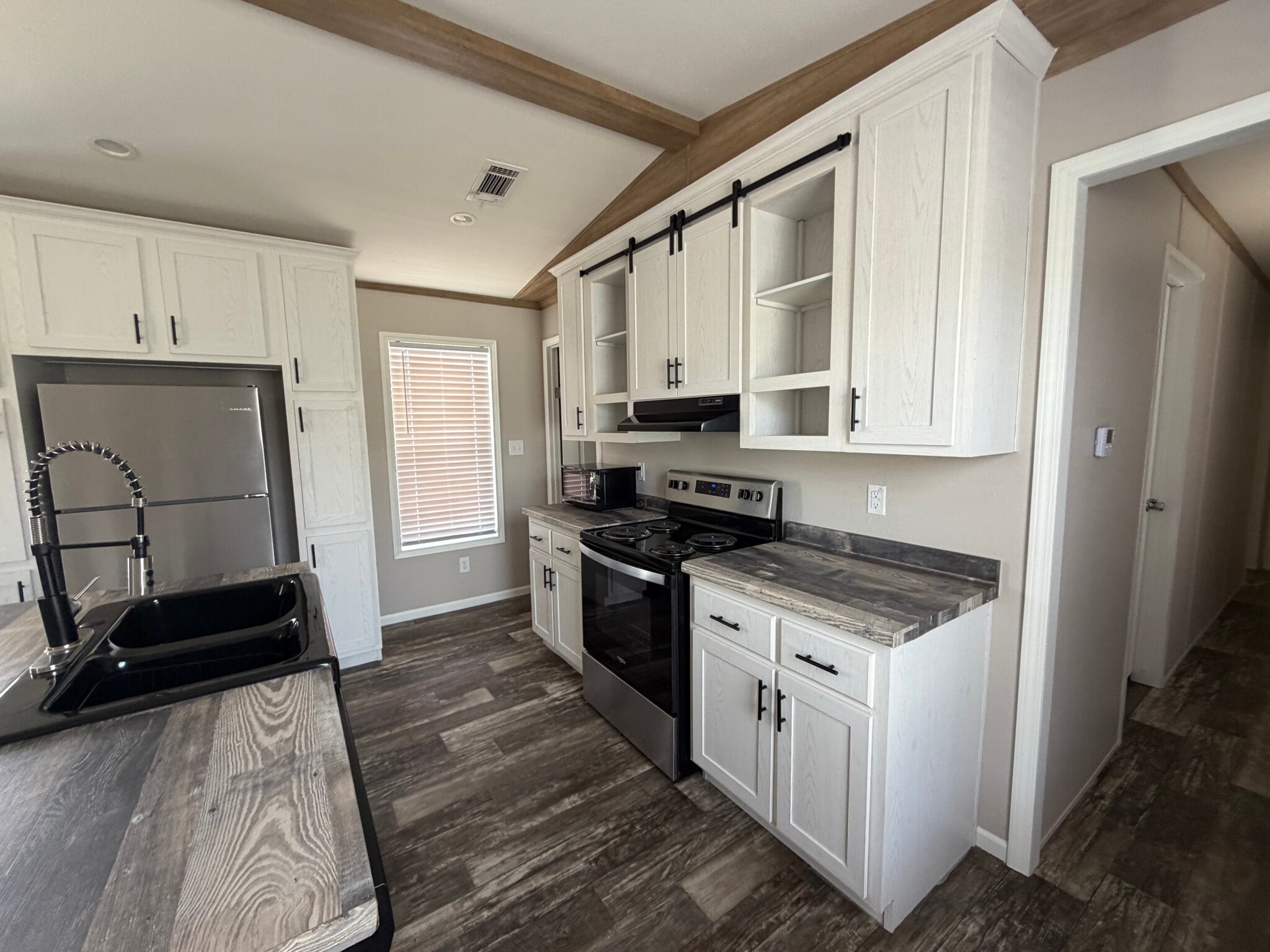 Building Photo - 408 Alabama Trl