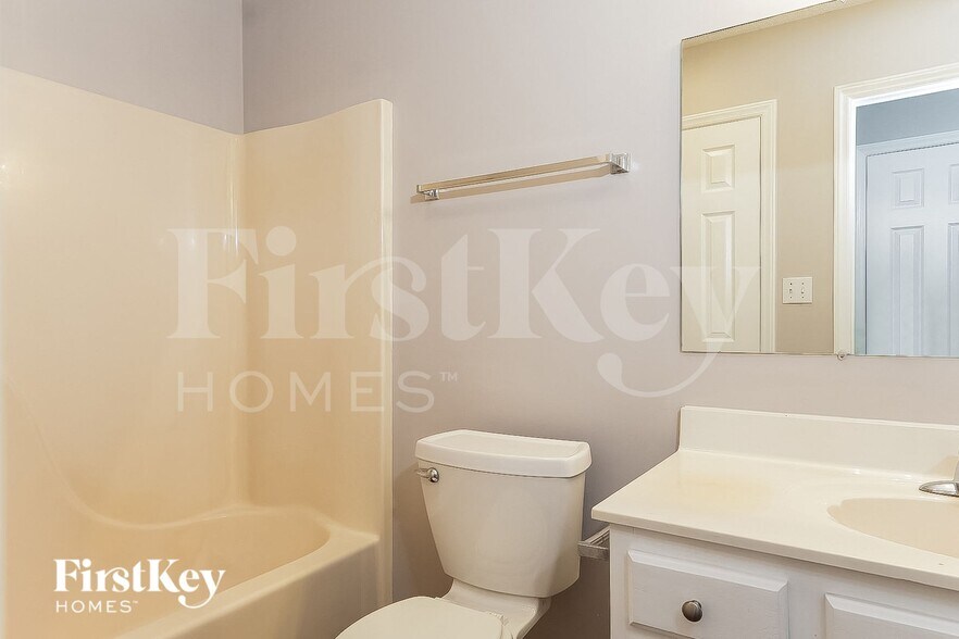 Building Photo - 4509 Westhaven Ln