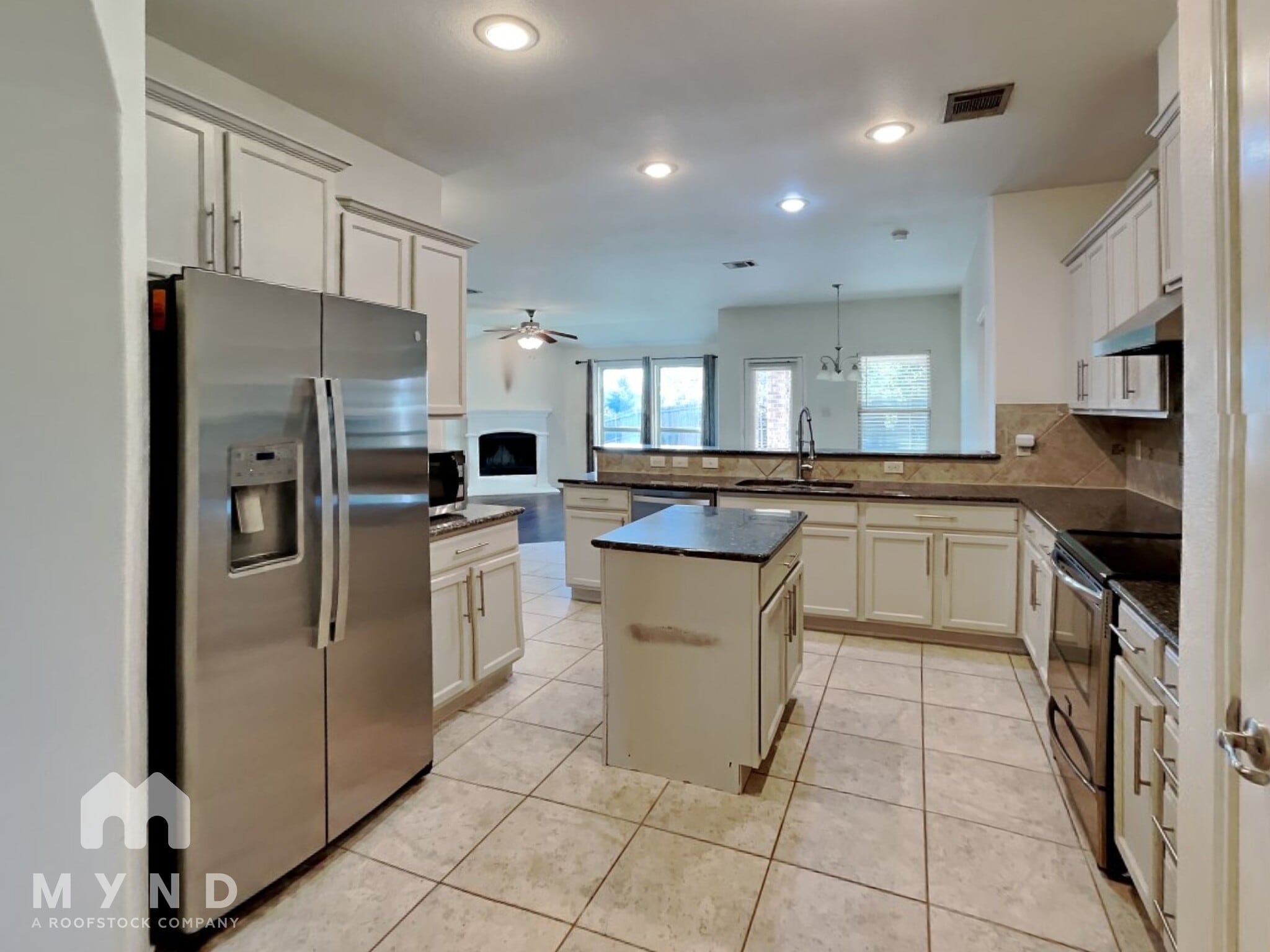 Building Photo - 5591 Coventry Drive