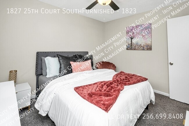 Building Photo - 1827 25th Ct S