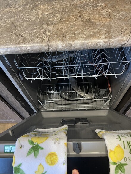 Building Photo - 5214 Guthrie St