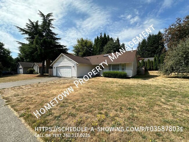 Building Photo - 3 Bedroom, 2 Bath Home on Corner Lot in La...