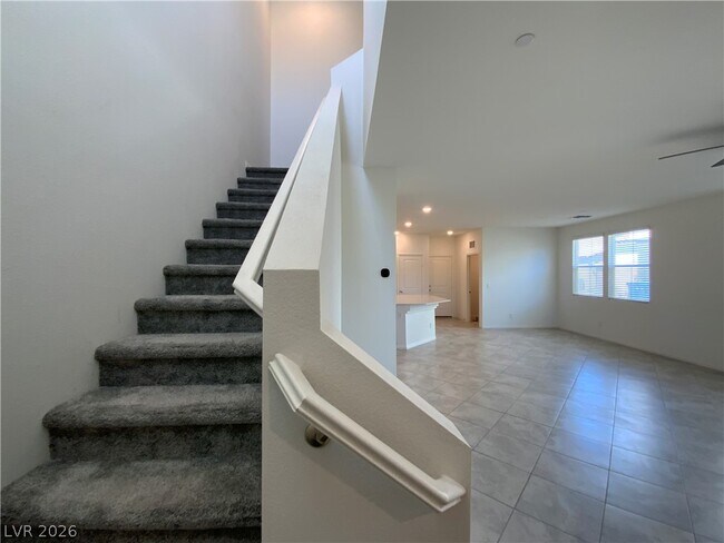 Building Photo - 3240 Avernus Ave