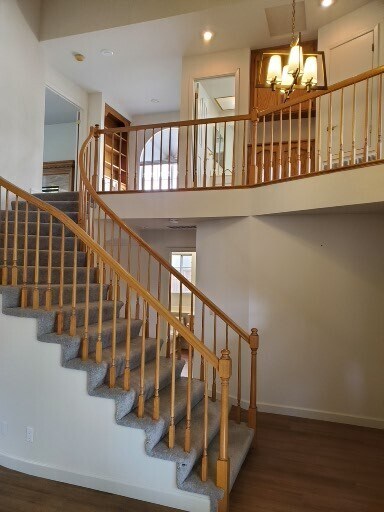 stairs to 2nd level - 2040 Goldenrod Ln