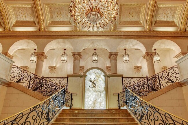 Building Photo - 2857 Paradise Rd