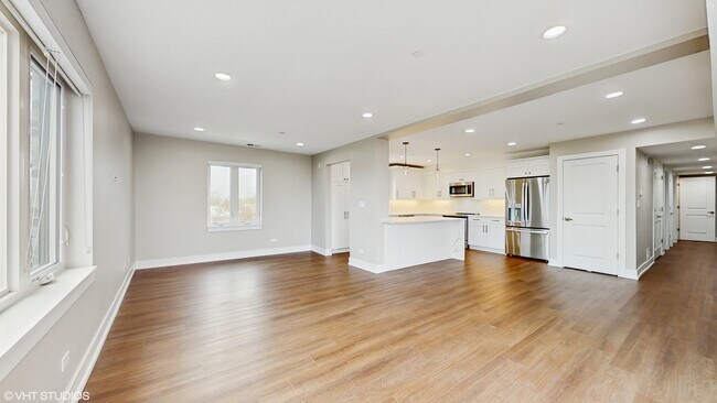 Building Photo - 550 Sheridan Square