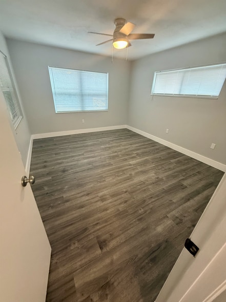 Building Photo - 117 Watters Dr