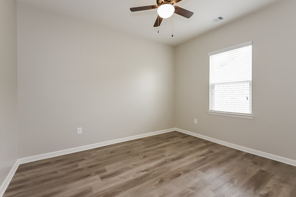 Building Photo - 13 Easy Goer Ct