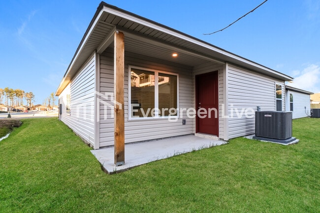 Building Photo - 10820 Mason Dr