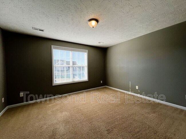 Building Photo - 4211 Cherry Hill Ln