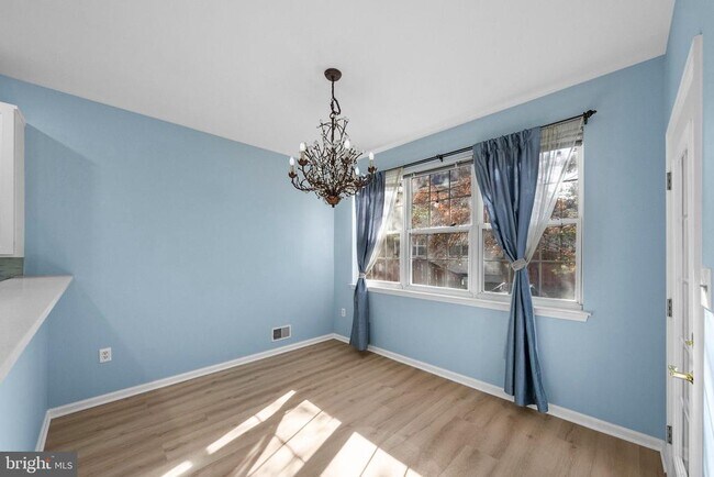 Building Photo - 72 River Birch Cir