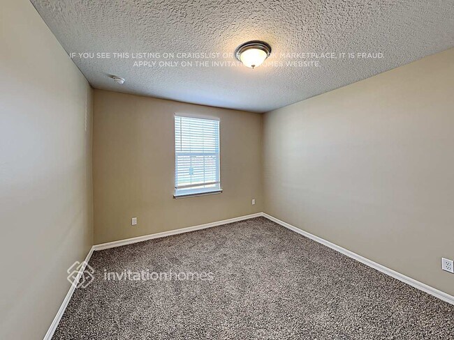 Building Photo - 2275 Bur Oak Blvd