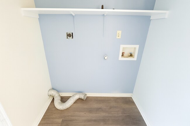 Building Photo - Casa Terrace