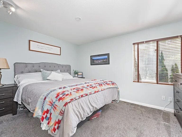 Building Photo - 123 N Hayden Bay Dr