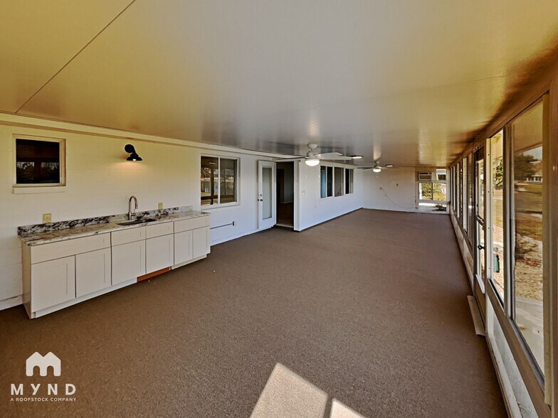 Building Photo - 1511 W Del Webb Blvd