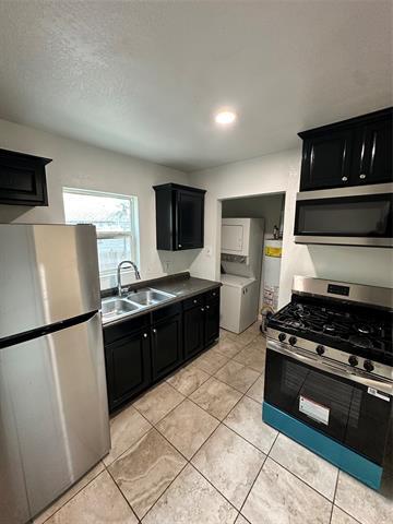 Building Photo - 2404 Colony Ct
