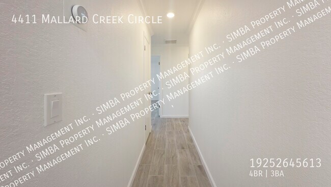 Building Photo - 4411 Mallard Creek Cir