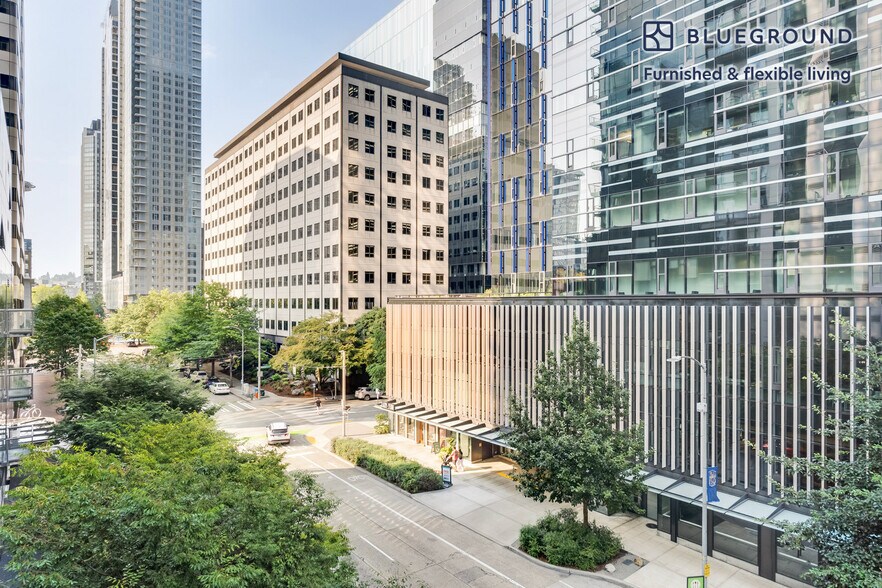 Building Photo - 2121 6th Ave