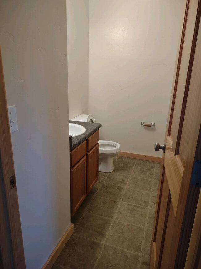 Building Photo - 155 Mulligan Ln