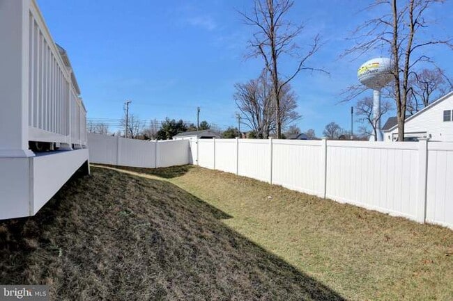 Primary Photo - 1704 Scenic Manor Dr