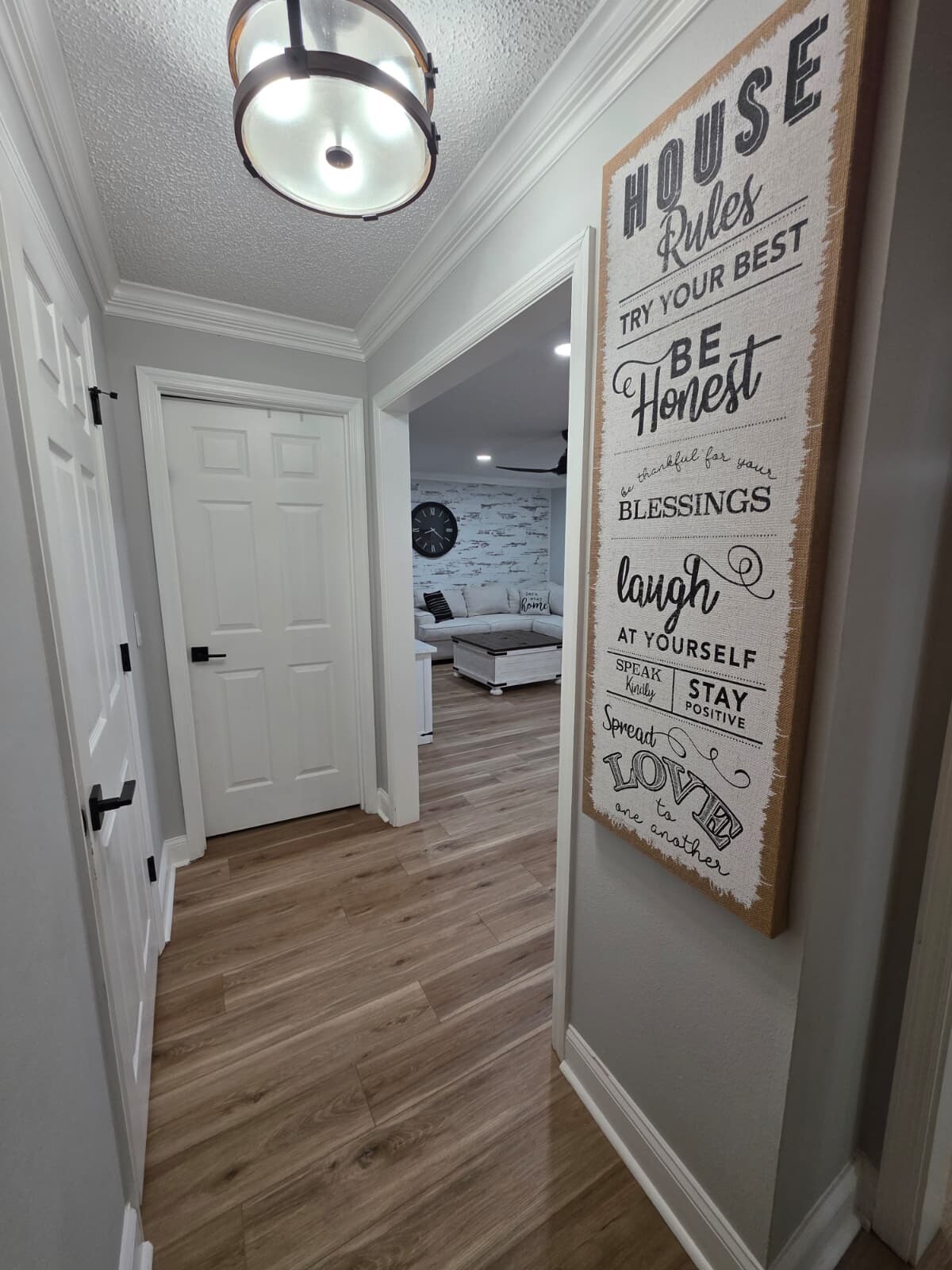 Building Photo - 2430 Canopy Dr