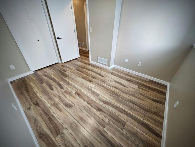 Building Photo - 5364 56th Ave NW