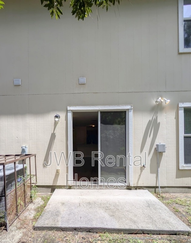 Building Photo - 6502 Timmerman Ct