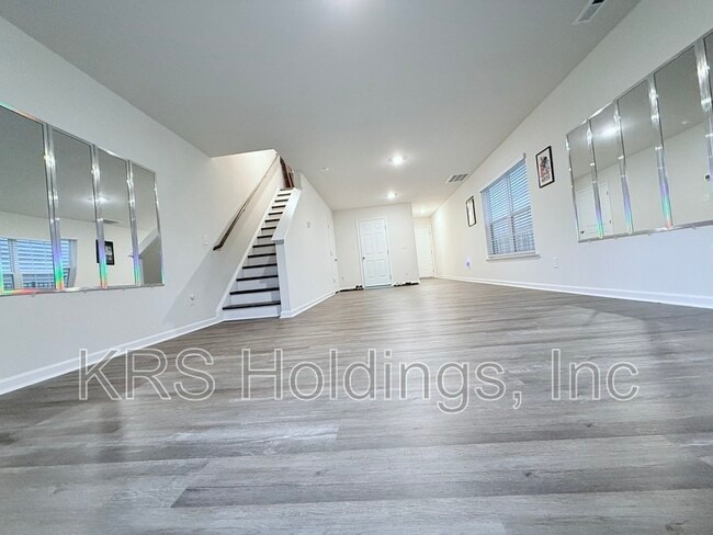 Building Photo - 4136 Trevino Dr