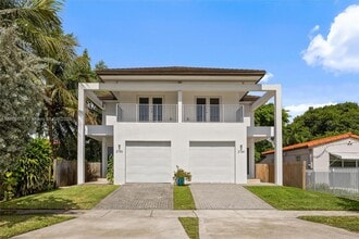 Building Photo - 2784 SW 34th Ave