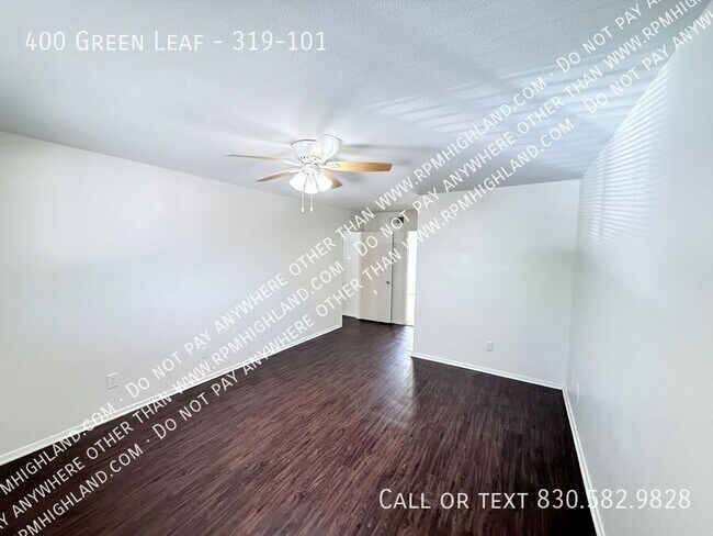 Building Photo - 400 Green Leaf