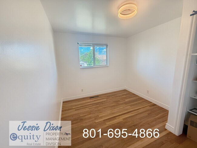 Building Photo - 2462 W 4750 S