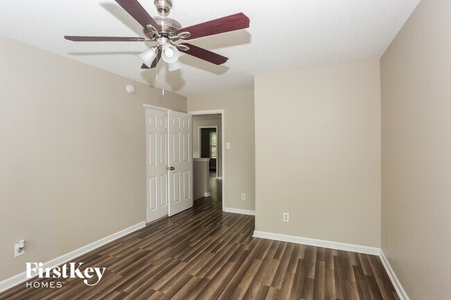 Building Photo - 7120 Sycamore Grove Ct