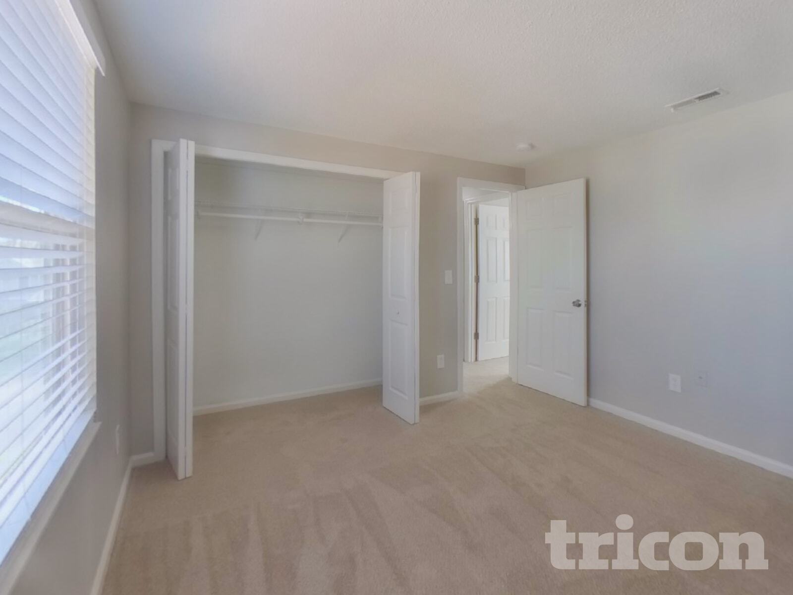 Building Photo - 509 Glen Ellyn Ct