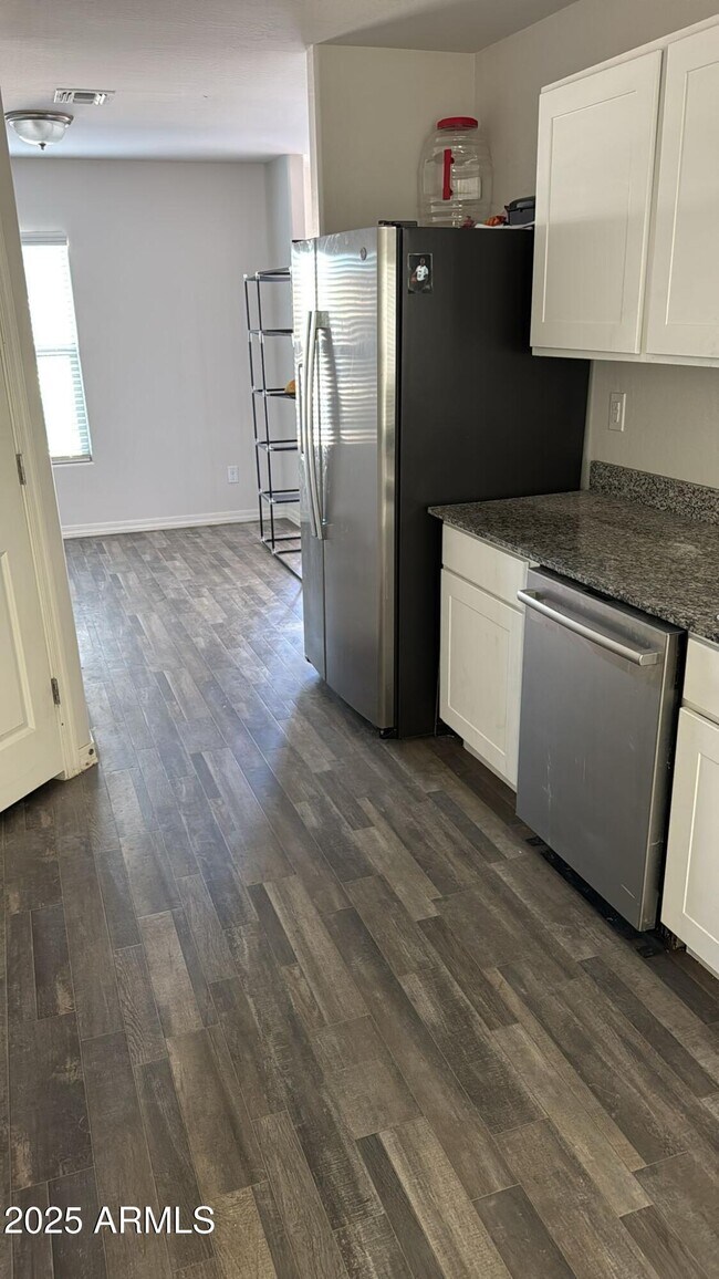 Building Photo - 3861 Ghost Creek Ln