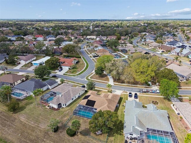 Building Photo - 1062 Greenturf Rd