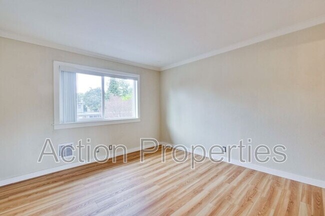 Building Photo - 453 N Rengstorff Ave