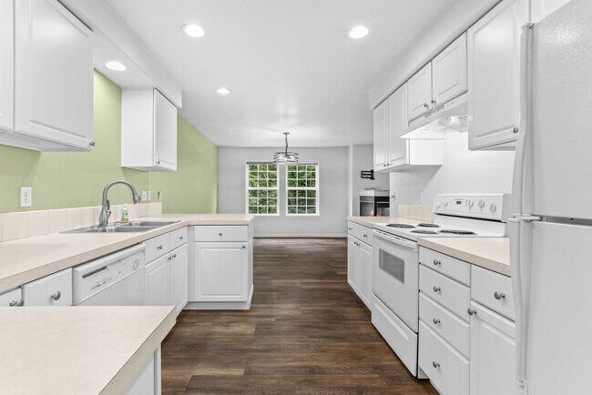 Building Photo - Luxury Loft Apartment- Downtown Canby
