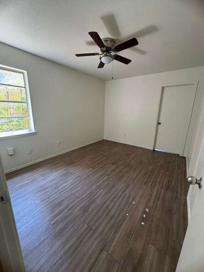 Building Photo - A hassle-free lifestyle