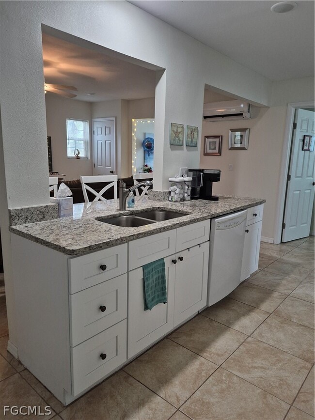 Building Photo - 254 Palermo Cir