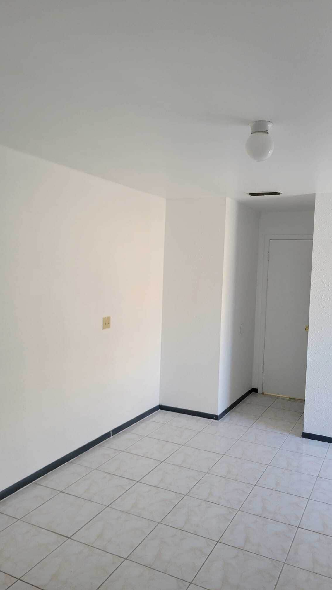 Building Photo - 117 Chicago Woods Cir