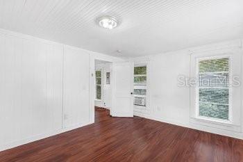 Building Photo - 357 W Minneola Ave