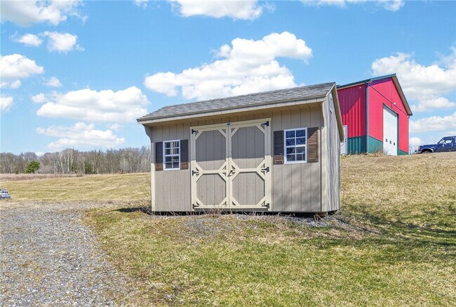 Building Photo - 999 Salmon Creek Rd