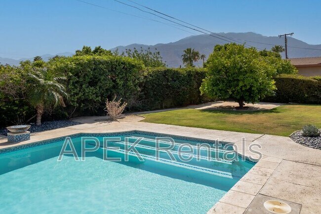 Building Photo - 2415 E Finley Rd