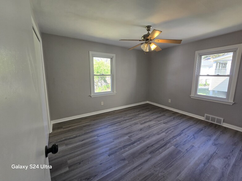 Building Photo - 401 Millman Dr