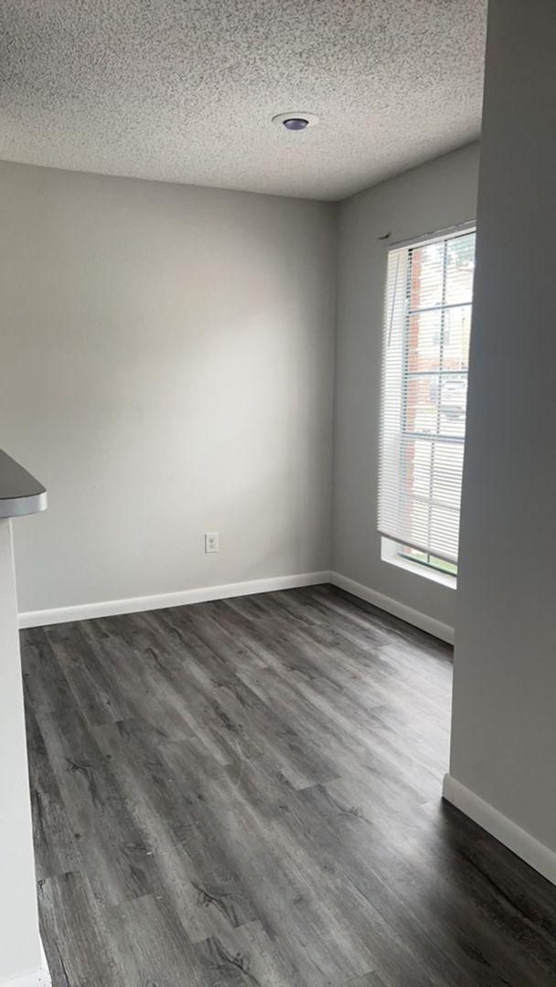 Building Photo - For Rent: 1 Bedroom, 1 Bath in a gated com...
