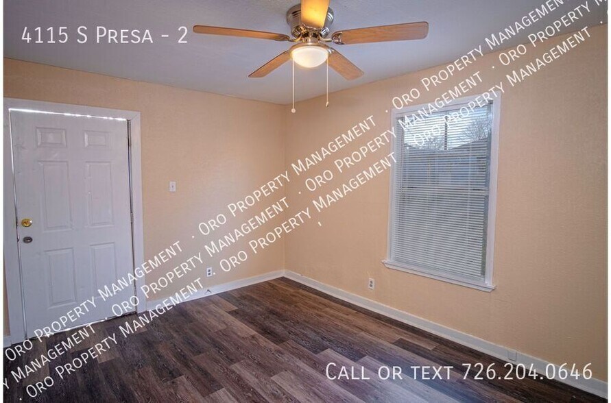 Building Photo - 4115 S Presa-2