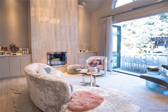 Building Photo - 190 S Glencoe St