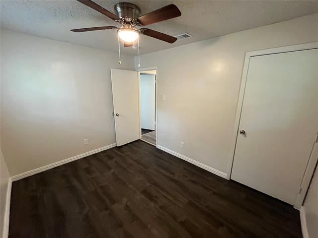 Building Photo - 1706 Curtis Dr