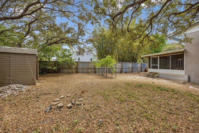 Building Photo - Newly Remodeled Beachside Home – Walk to the Ocean