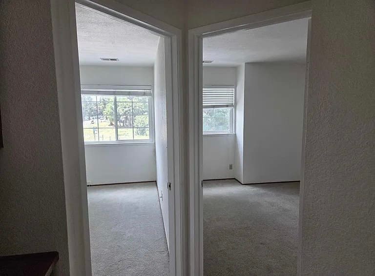 Building Photo - 1302 Araujo St